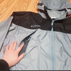 Columbia lightweight jacket / windbreaker